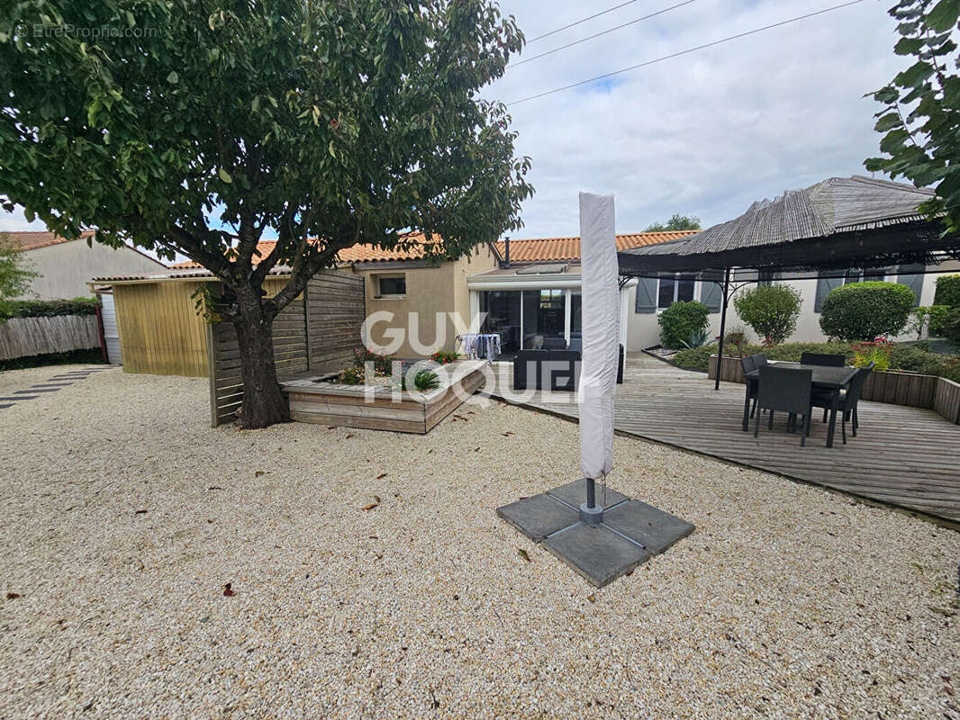 Maison à FONTENAY-LE-COMTE