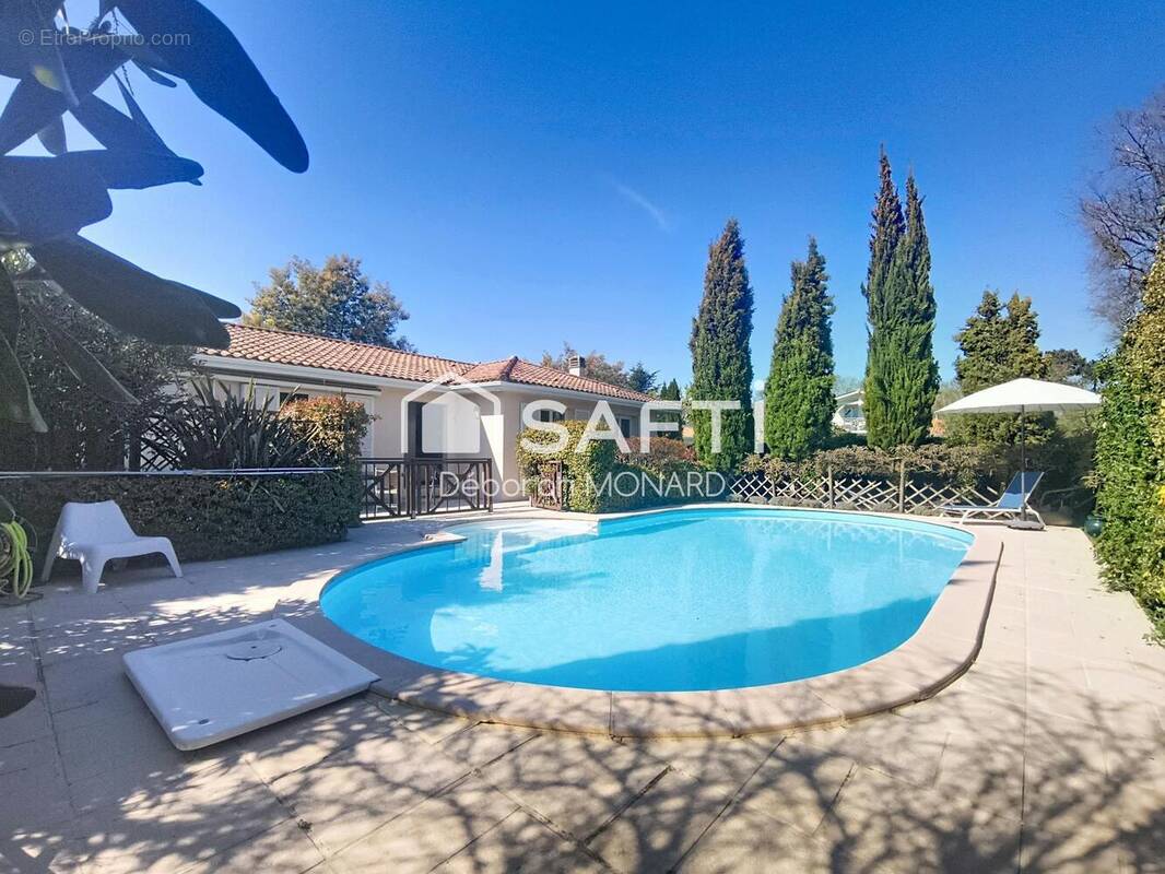 Photo 1 - Maison à SAINT-MEDARD-EN-JALLES