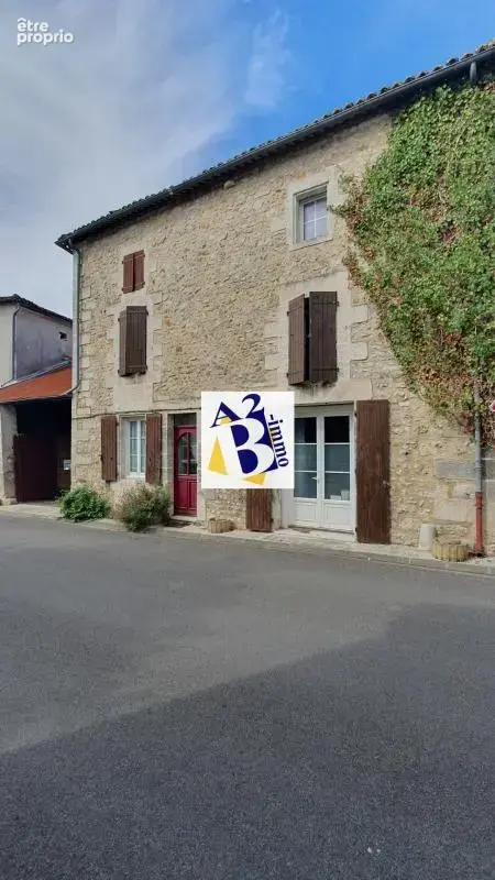 Située à 20 minutes d'Angoulême, maison de village - photo 19