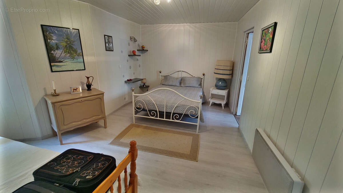 Maison à SAINT-GERMAIN-L&#039;HERM