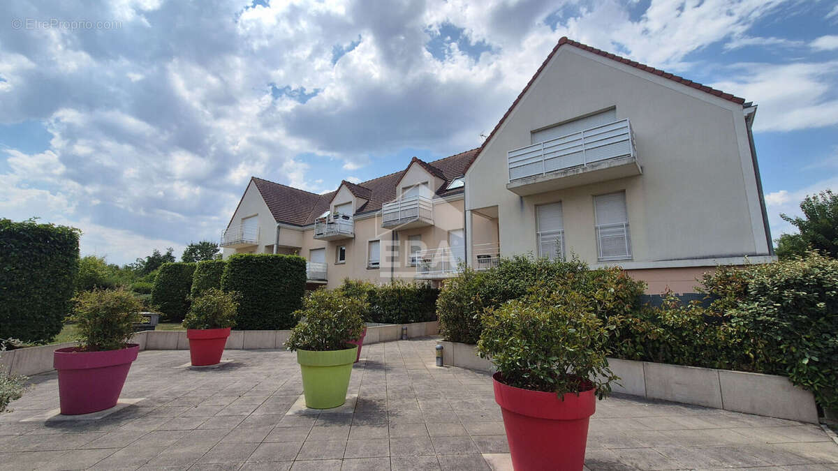 Appartement à BRIE-COMTE-ROBERT
