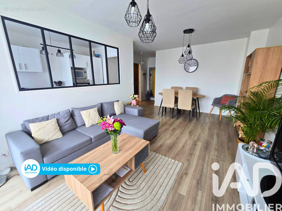 Photo 1 - Appartement à CHILLY-MAZARIN