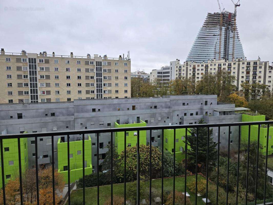 Appartement à PARIS-15E