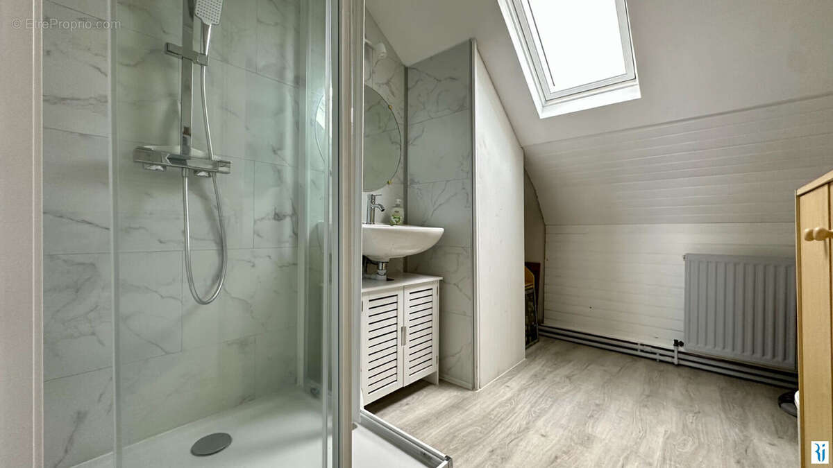 Maison à SOTTEVILLE-LES-ROUEN