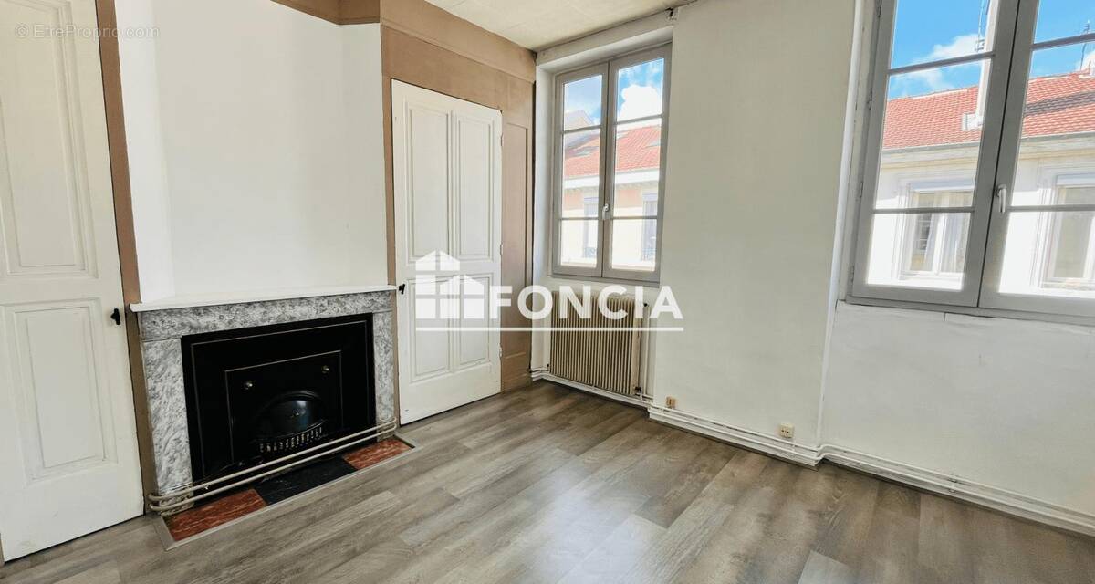 Appartement à LYON-6E