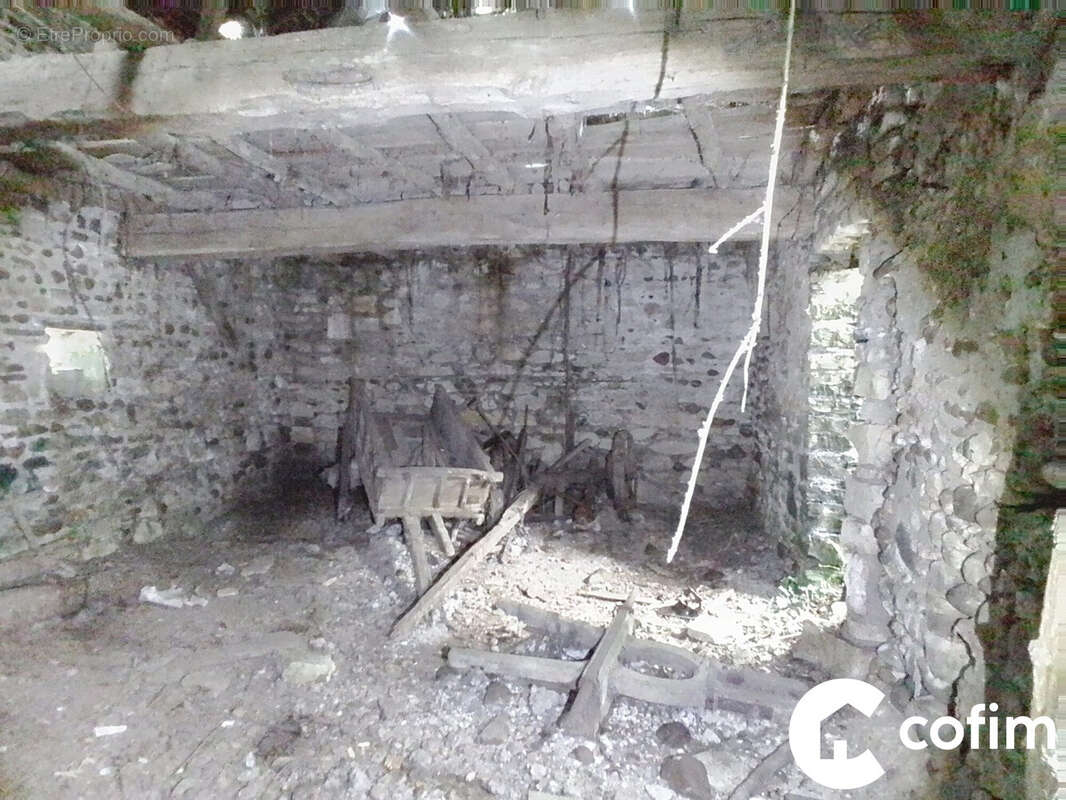 Maison à ARROS-DE-NAY