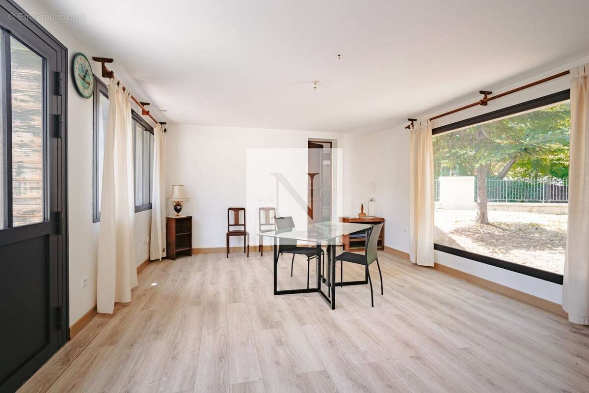 Maison 200 m² à Lagord  - photo 9