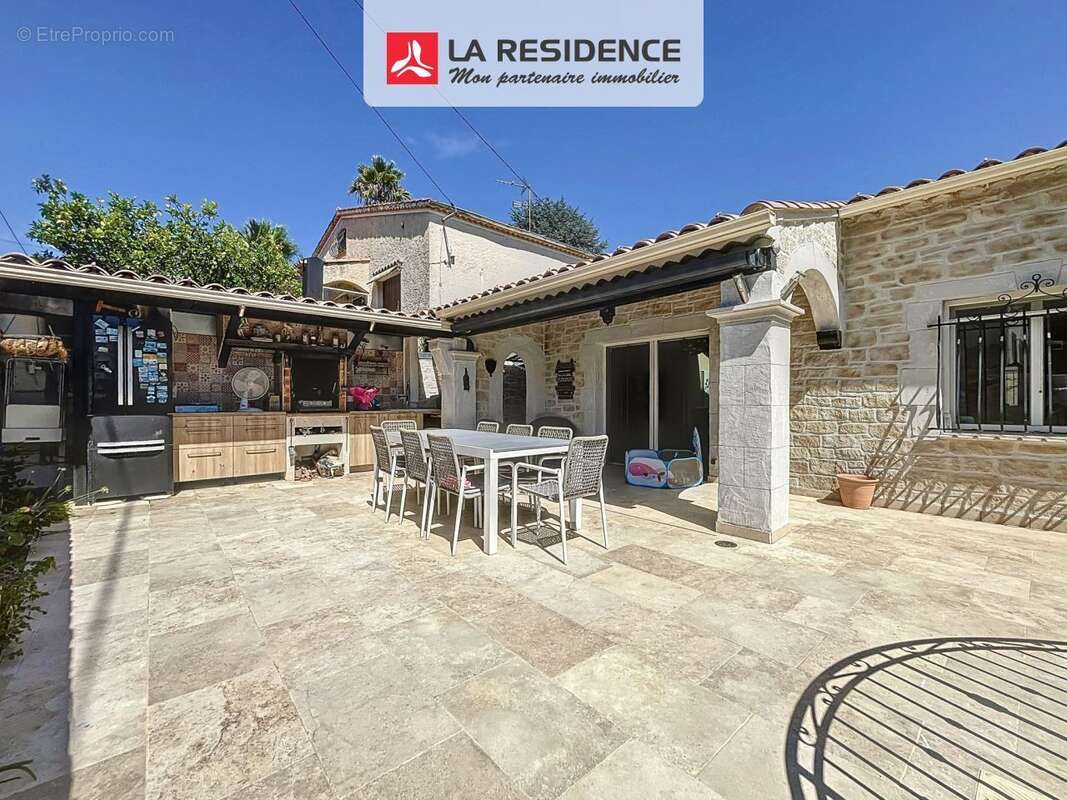 Maison à CAGNES-SUR-MER