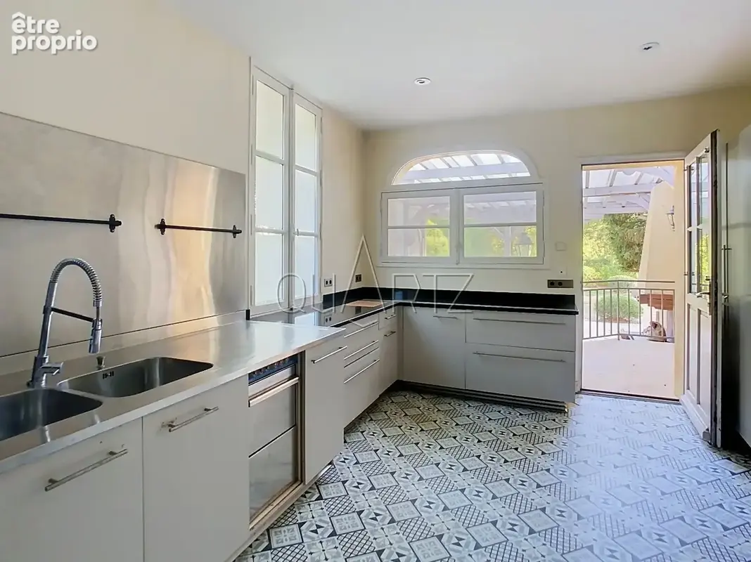 Maison 15 pièces 722 m² à vendre à Versailles (78000) - photo 8