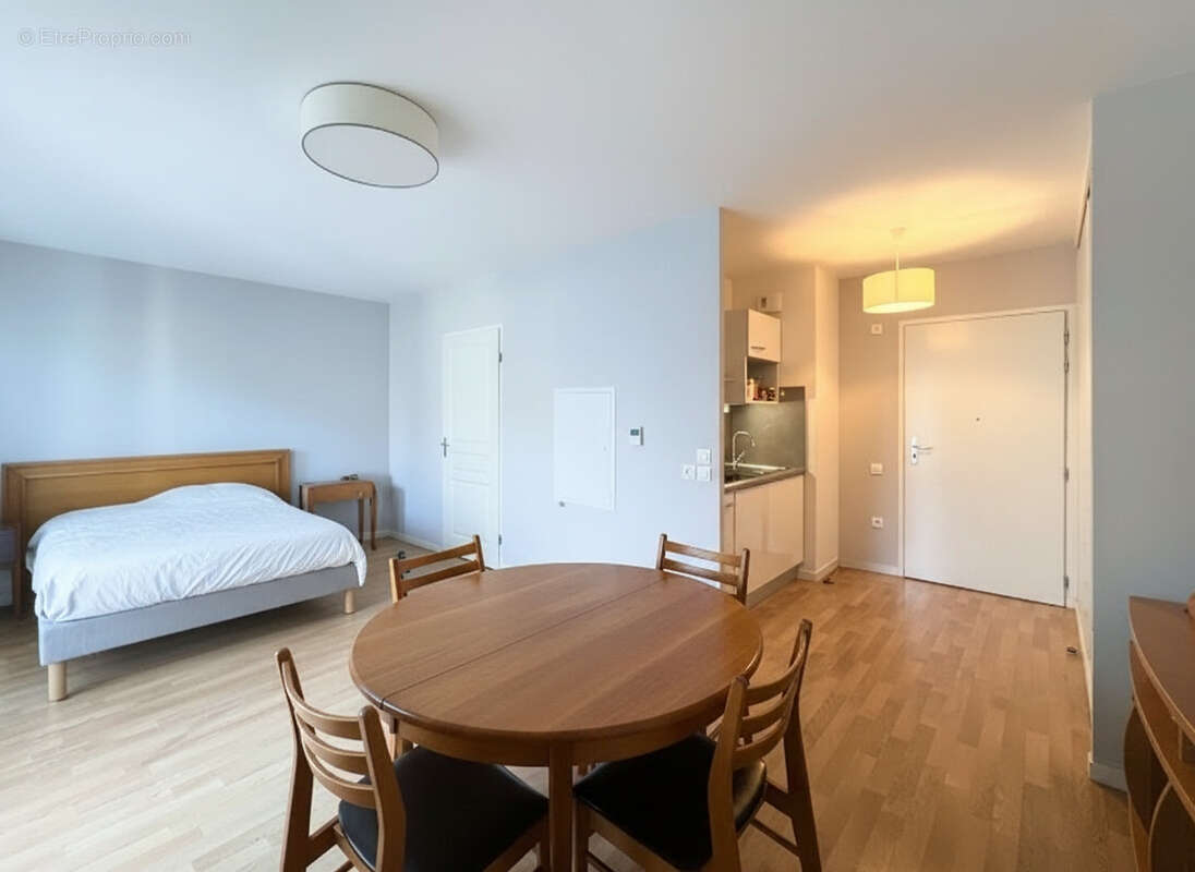 Appartement à VERNOUILLET