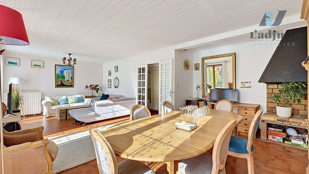 Maison à SAMOREAU