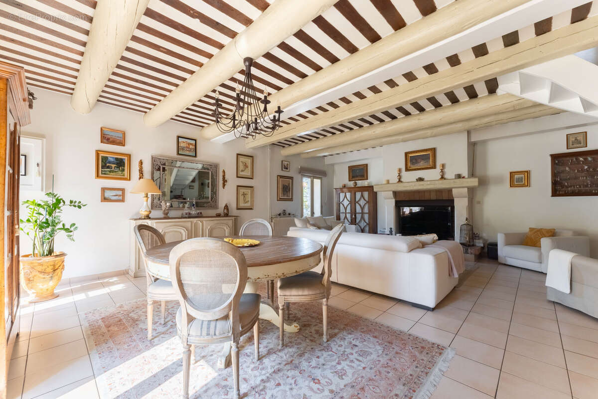 Maison à MARSEILLE-8E