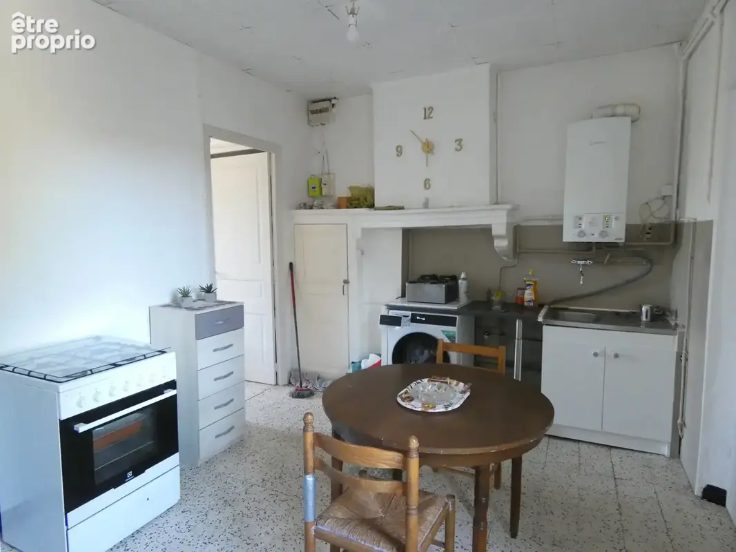 Alès , proche centre ville Maison louée avec deux appartements - photo 10
