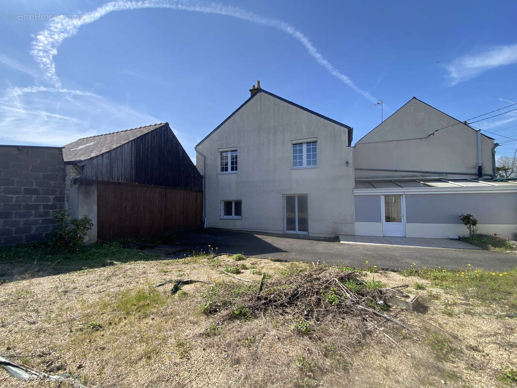 Maison à VARRAINS