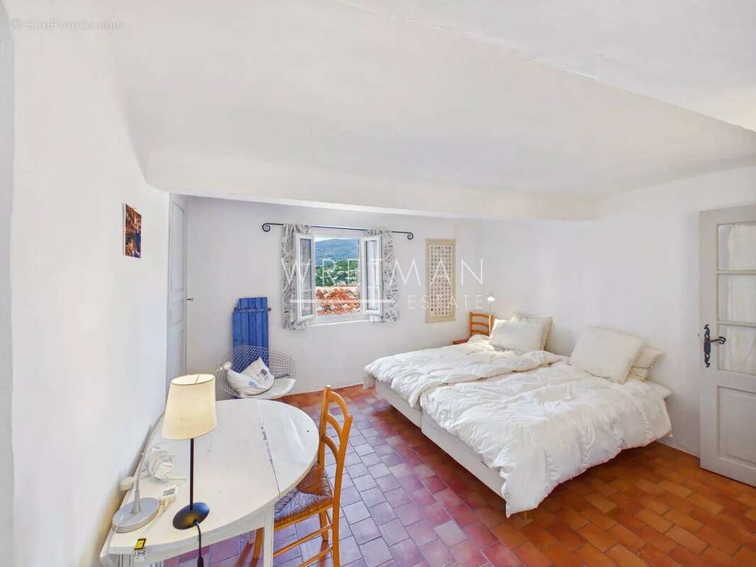 Maison à FAYENCE
