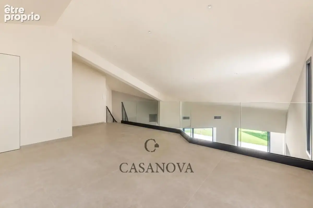 Maison castelanu - piscine - grand terrain - garage. - photo 16