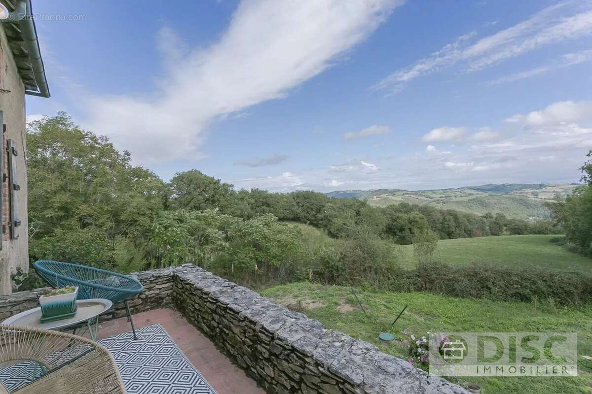 Maison à SAINT-ANDRE-DE-NAJAC