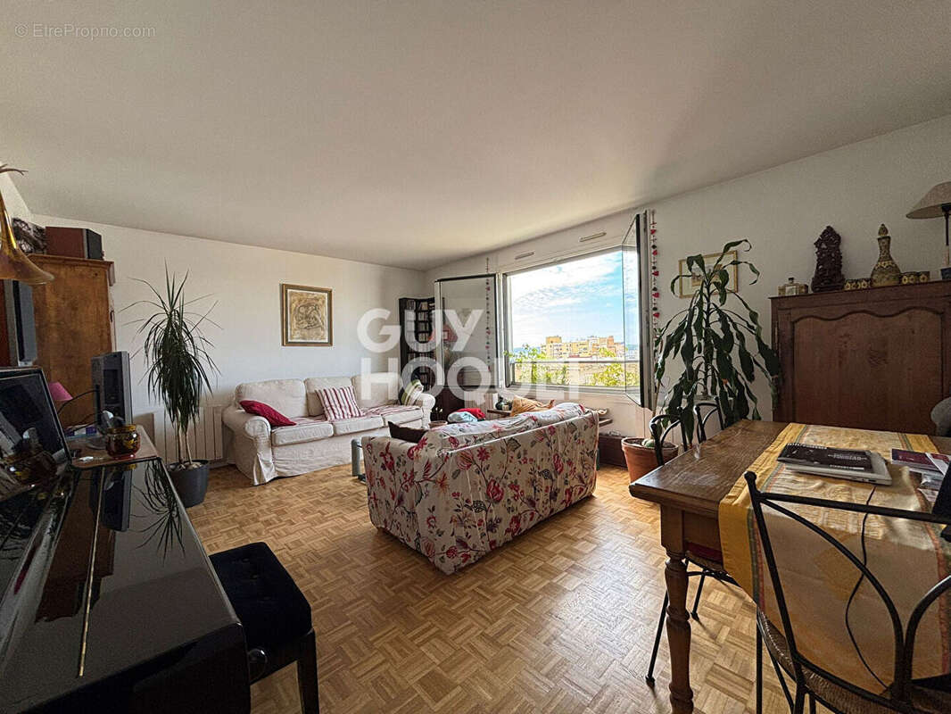Appartement à VANVES