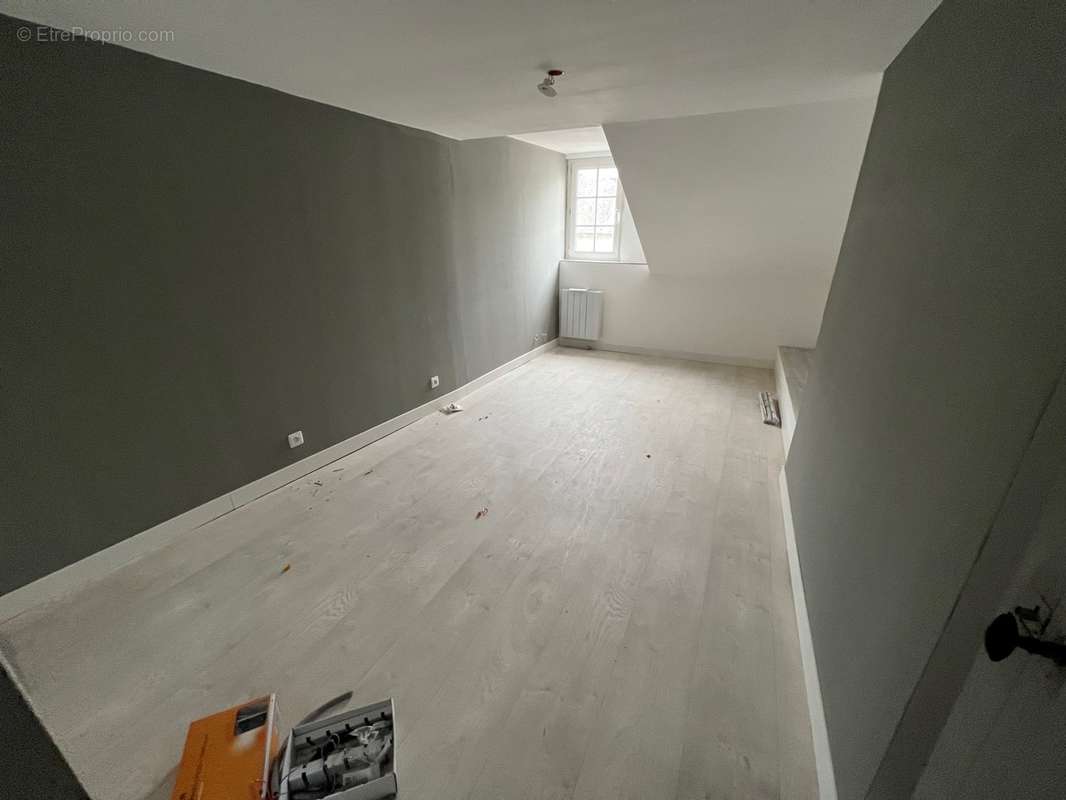 Autre à GOURNAY-EN-BRAY