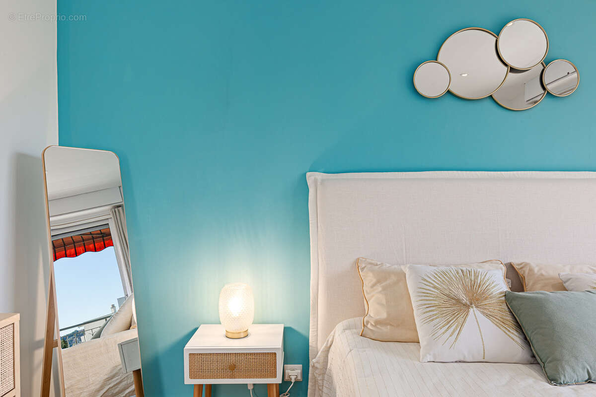 Appartement à LE CANNET