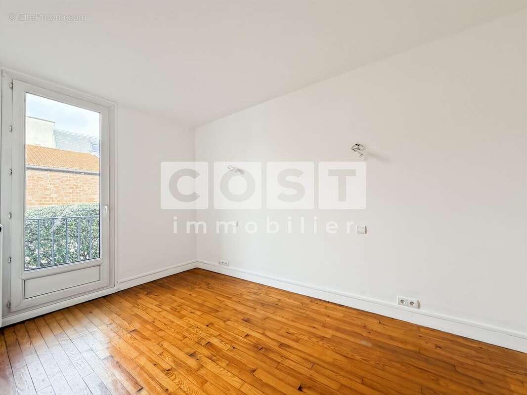 Appartement à ASNIERES-SUR-SEINE