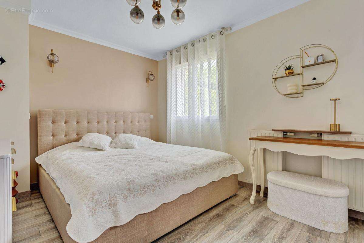 Maison 76.38 m² - 3 Chambres - Garage - photo 7