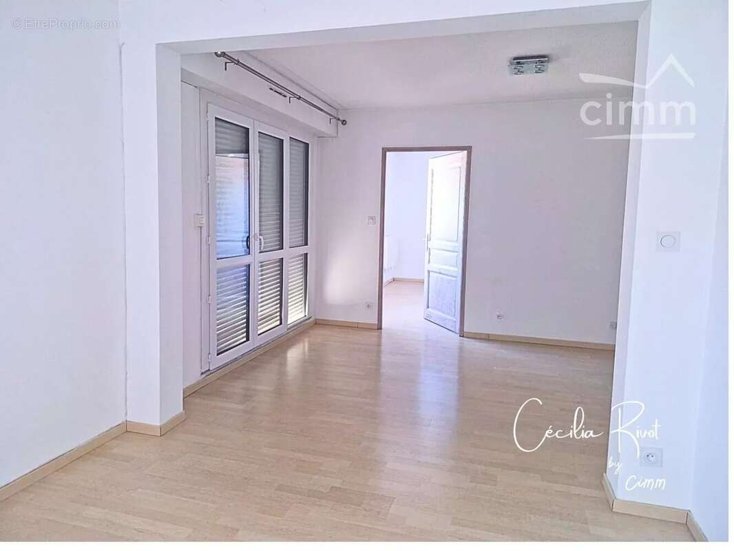 Appartement T4 lumineux de 82 m² avec balcon - photo 2