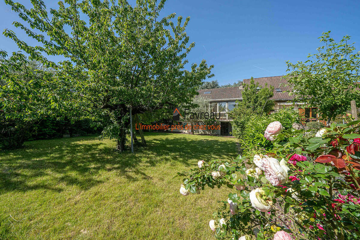 Maison à VITRY-SUR-SEINE