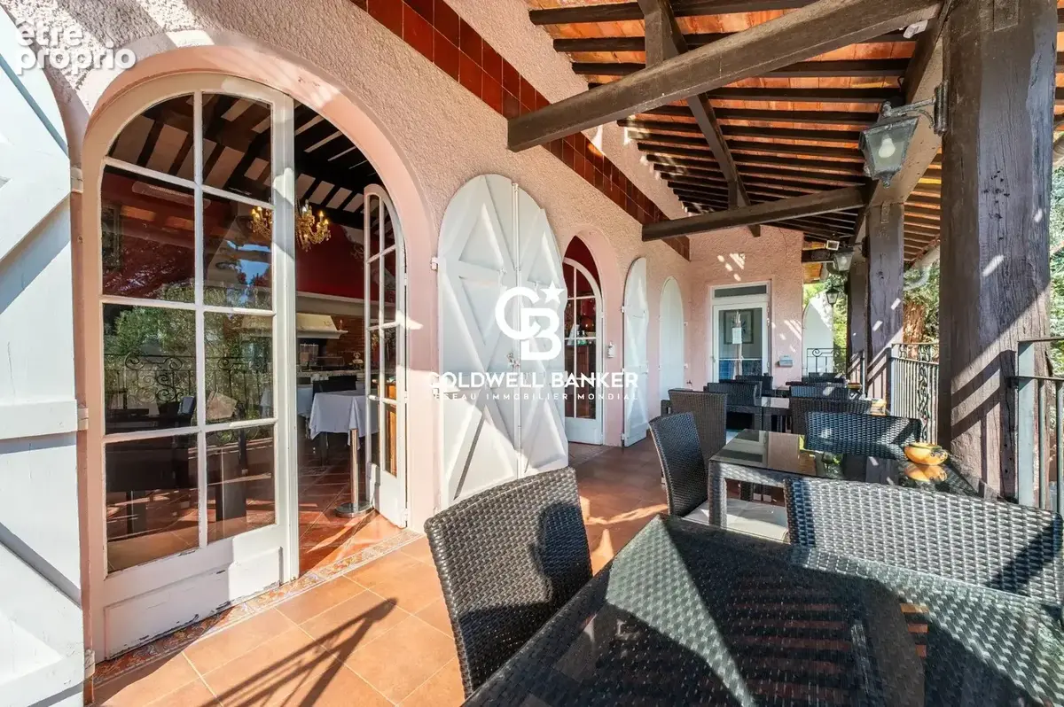 Grimaud – Hôtel de charme à quelques pas de la mer - photo 6