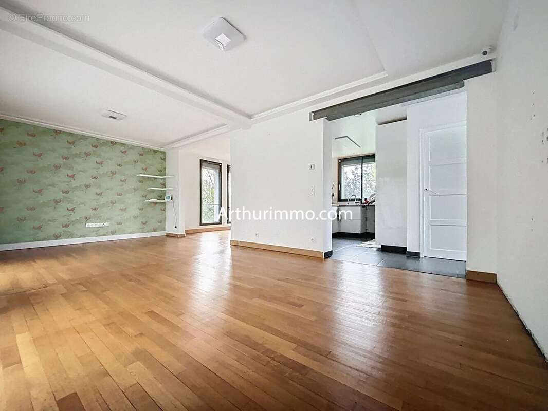 Maison à LIMEIL-BREVANNES