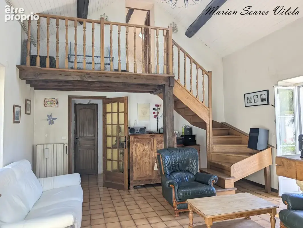 Authentique briarde au cœur d’un hameau paisible – 6 P, jardin, garage (CHAUMES-EN-BRIE) - photo 2