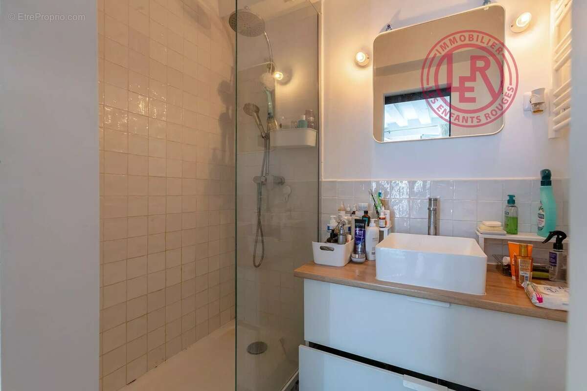 Appartement à PARIS-4E