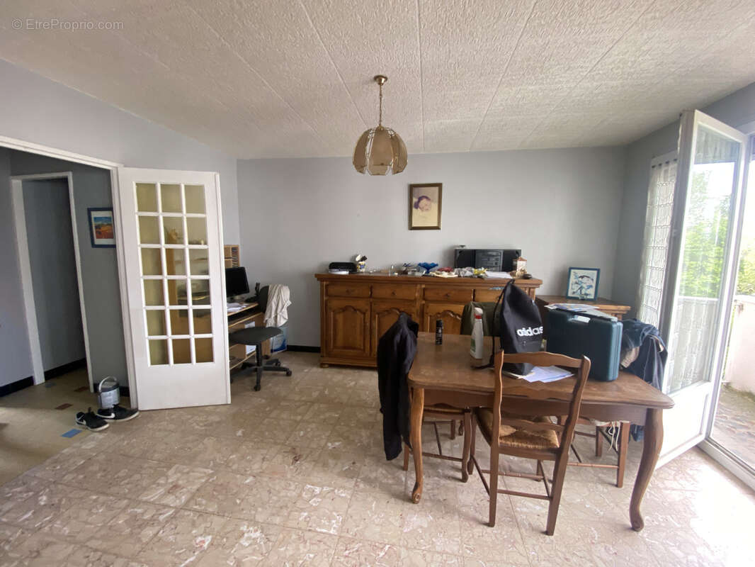 Appartement à SAINT-ETIENNE