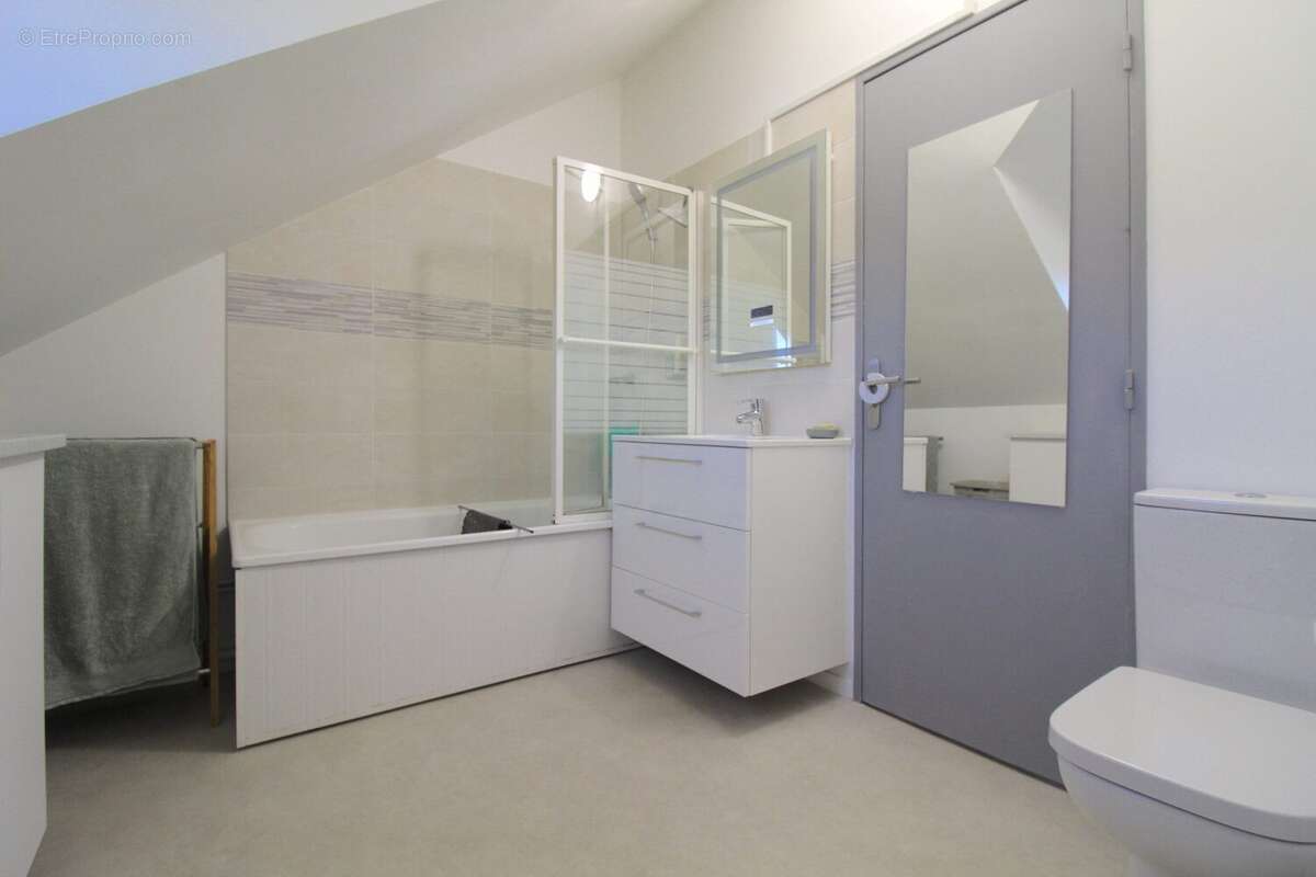 Maison à CHAMPIGNY-SUR-MARNE