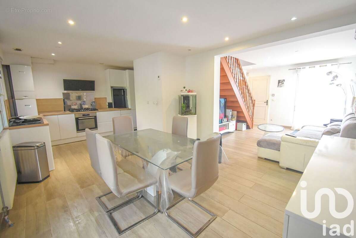 Photo 3 - Maison à GAGNY