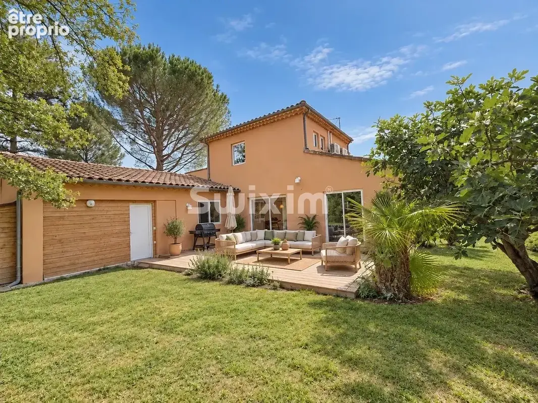 Photo Maison à Montelimar au prix de 449 000€