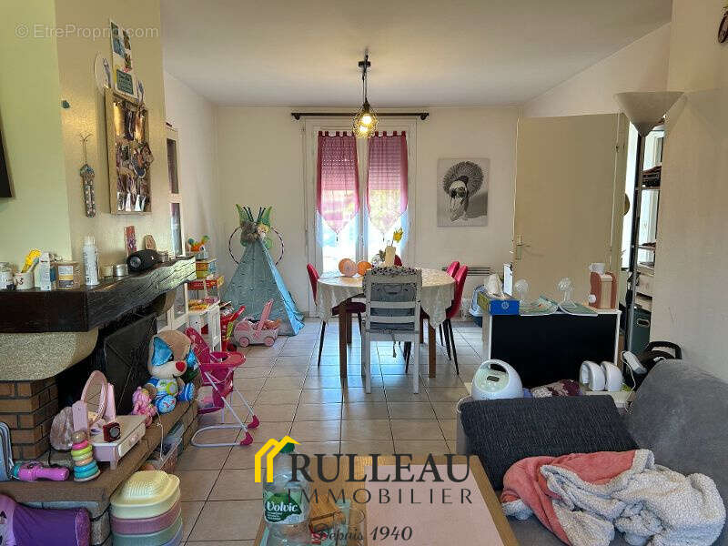 Maison à SAINT-ANDRE-DE-CUBZAC