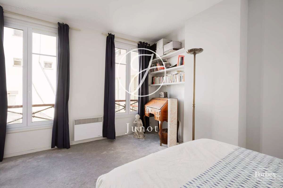 Paris 3e - RUE AU MAIRE / ARTS ET MÉTIERS - Appartement - 2 pièces - 49,63m² Carrez - 1 chambre - Plan optimisé - photo 6