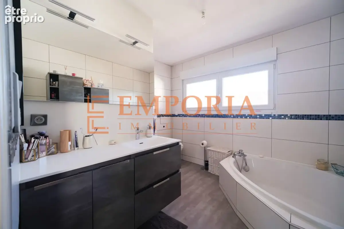 Maison 5 pièces 106 m² à vendre à Tagolsheim (68720) - photo 6