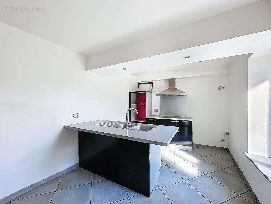 Maison à LOIRE-SUR-RHONE