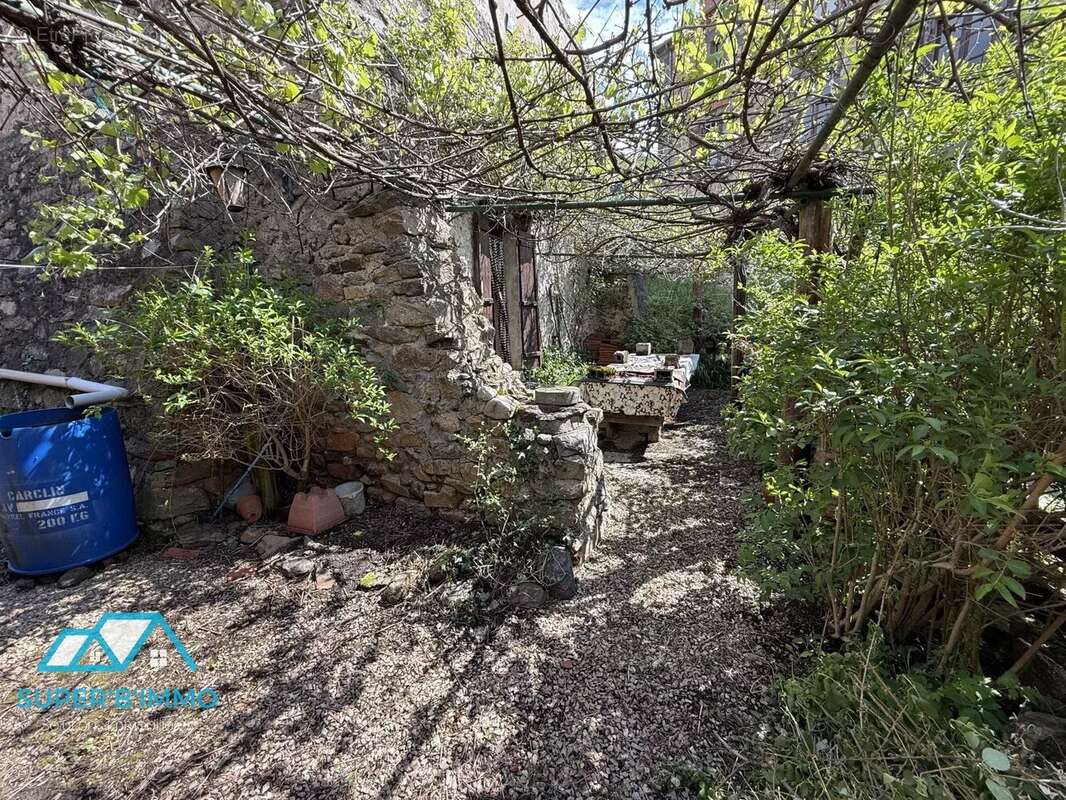 Maison à VIEILLE-BRIOUDE