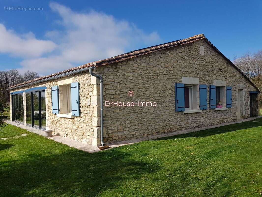 Maison à VERTEILLAC