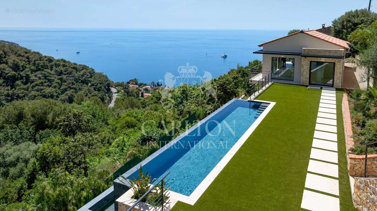 Maison à ROQUEBRUNE-CAP-MARTIN