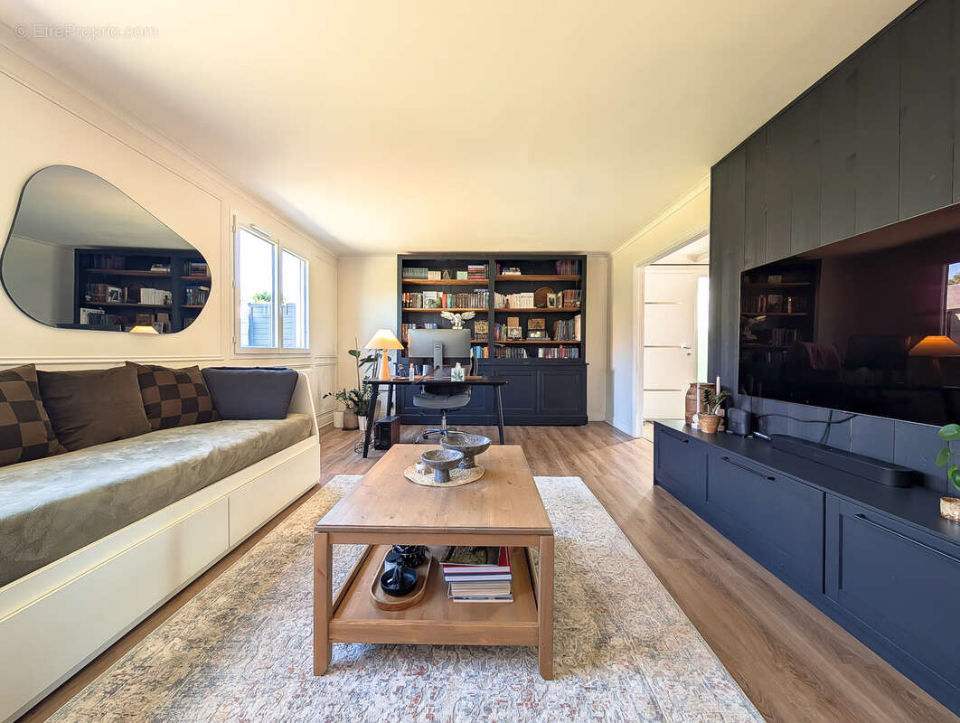 Maison familiale de 133 m2 à Galluis - photo 2