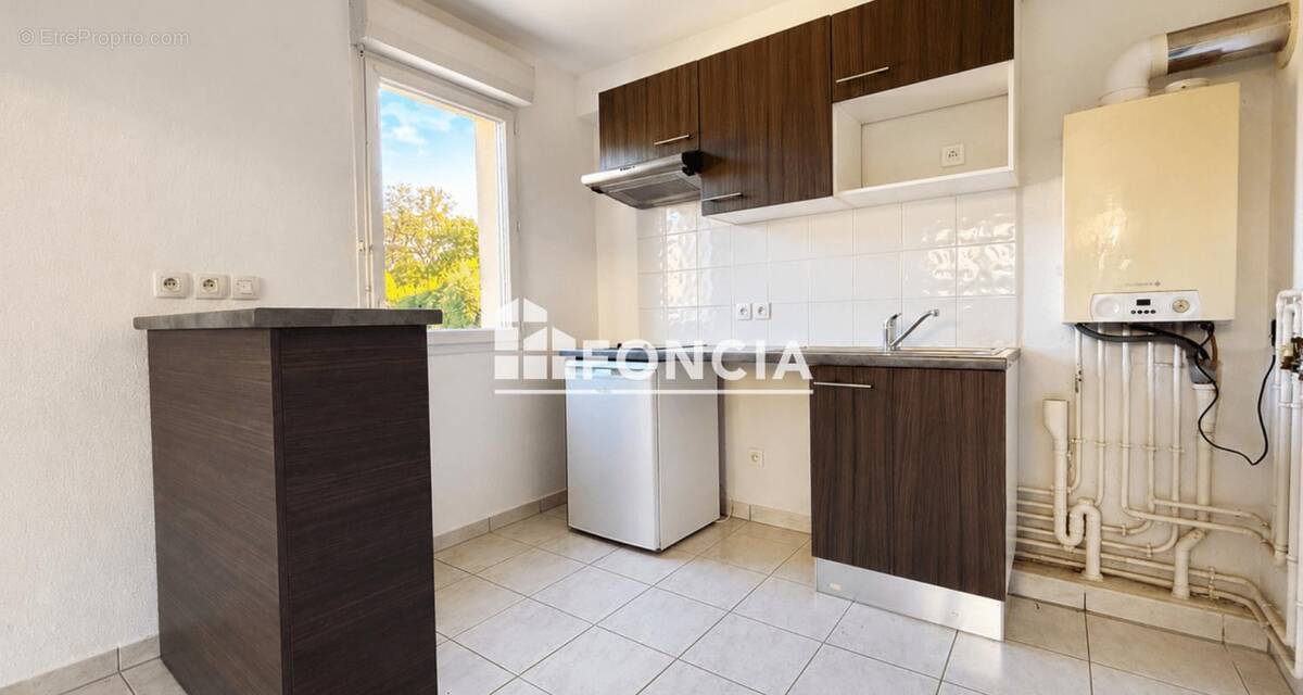 Appartement à LA RIVIERE-SAINT-SAUVEUR
