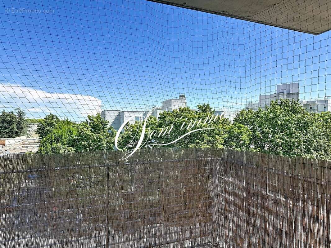En exclusivité DIJON: Appartement F3 avec double balcon, garage, quartier université - photo 8
