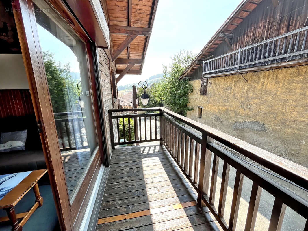 F2 Cabine Duplex - 34 m2 - Combloux centre - photo 9
