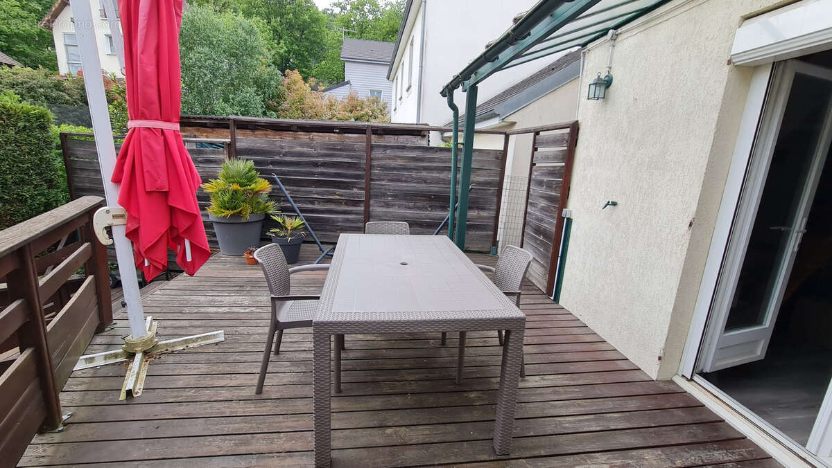 Maison à BURES-SUR-YVETTE