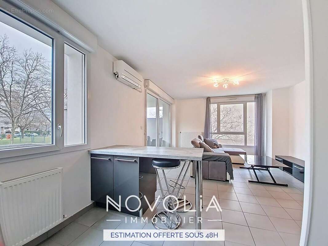 Appartement à VENISSIEUX