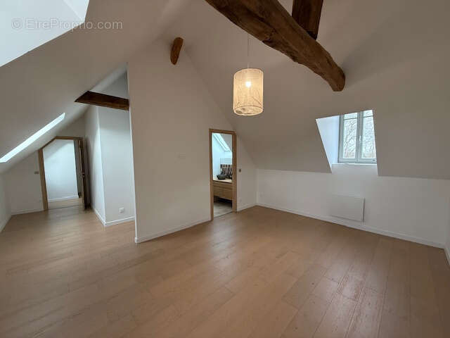 Appartement à L'ISLE-ADAM